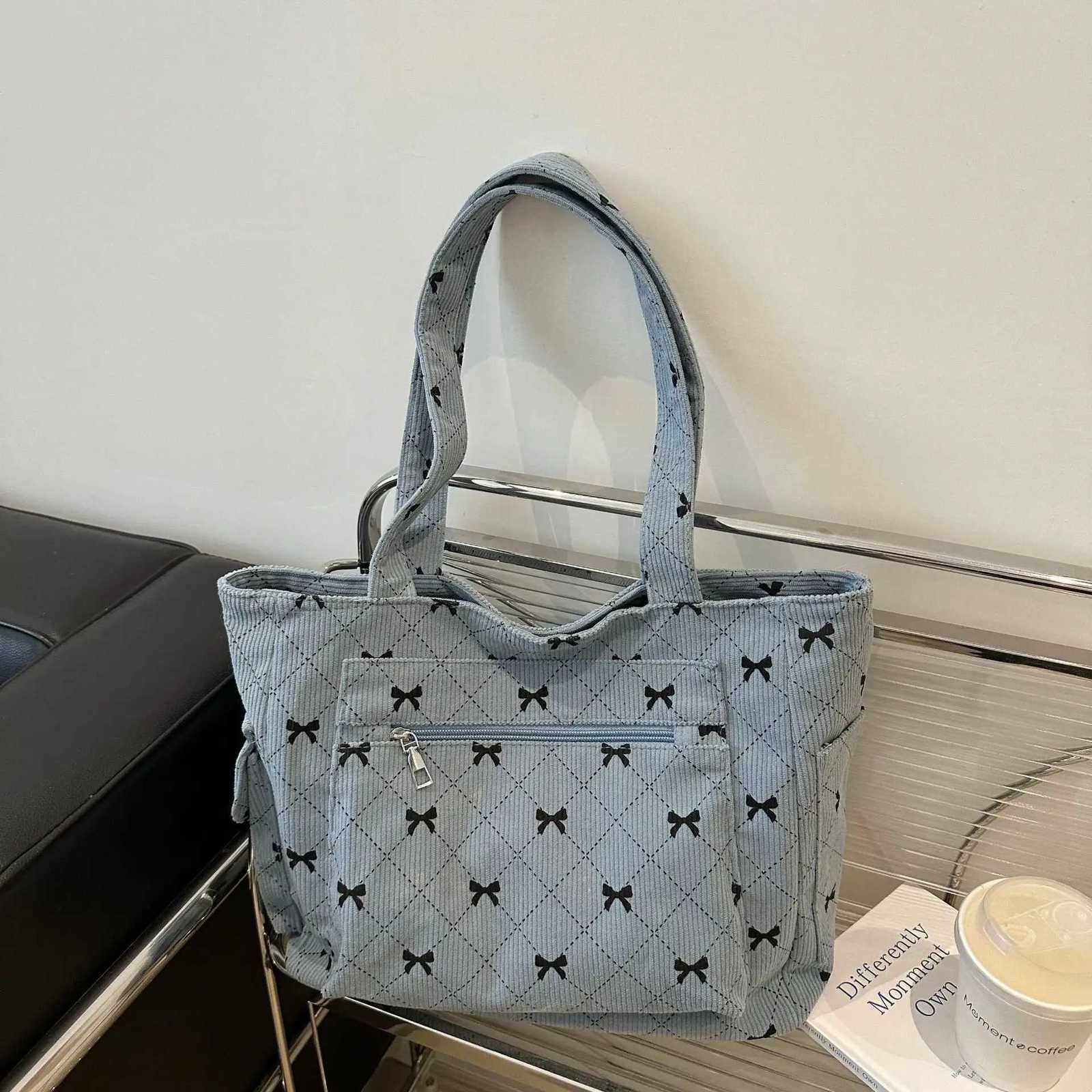 Bow Pattern Commuting Bag Handbag Large Capacity Women Tote Bag Multipockets Fashion Shoulder Bag Casual Underarm BagsT251020