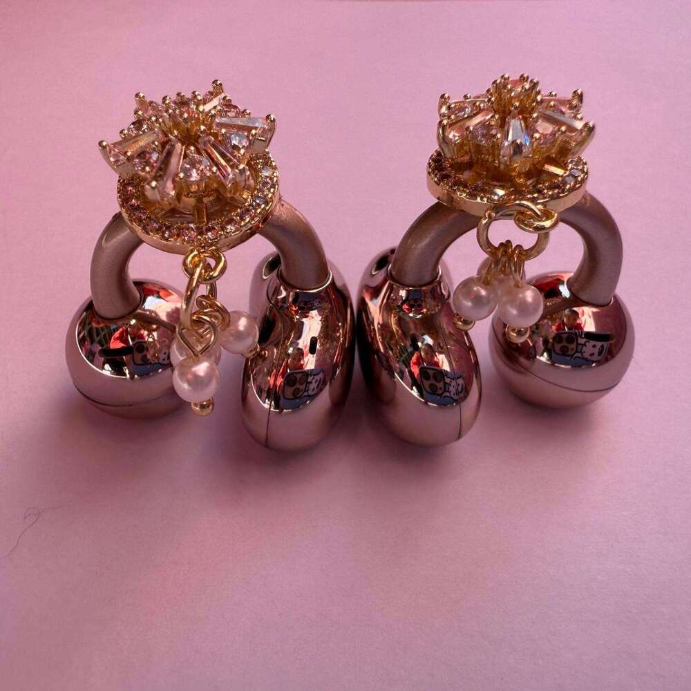 Sparkling Snowflake Zircon Clip-on Buckle Exquisite Versatile High-end Niche Design Earphone DIY Accessories - view 4