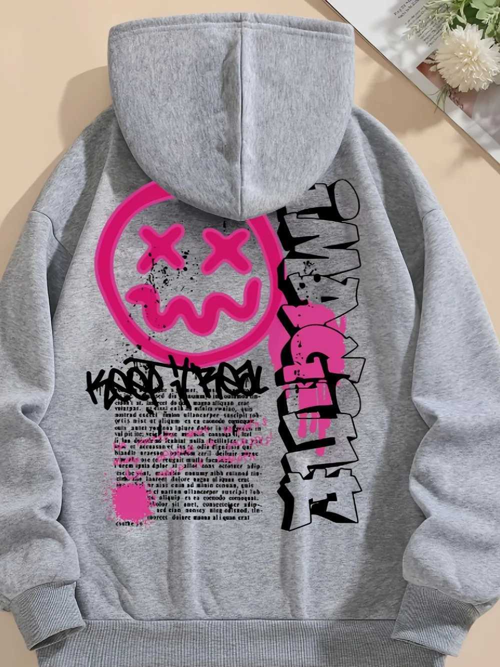 European and American versatile mens autumn personalized graffiti print comfortable soft hooded sweatshirt outdoor street top W251020
