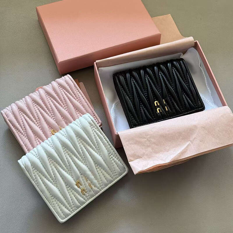 Woman Short Wallets Card Holders Designer Mini Purses Pink Ladies New Fashion Pleated Wallet Coin Purse Zipper Hand Bag