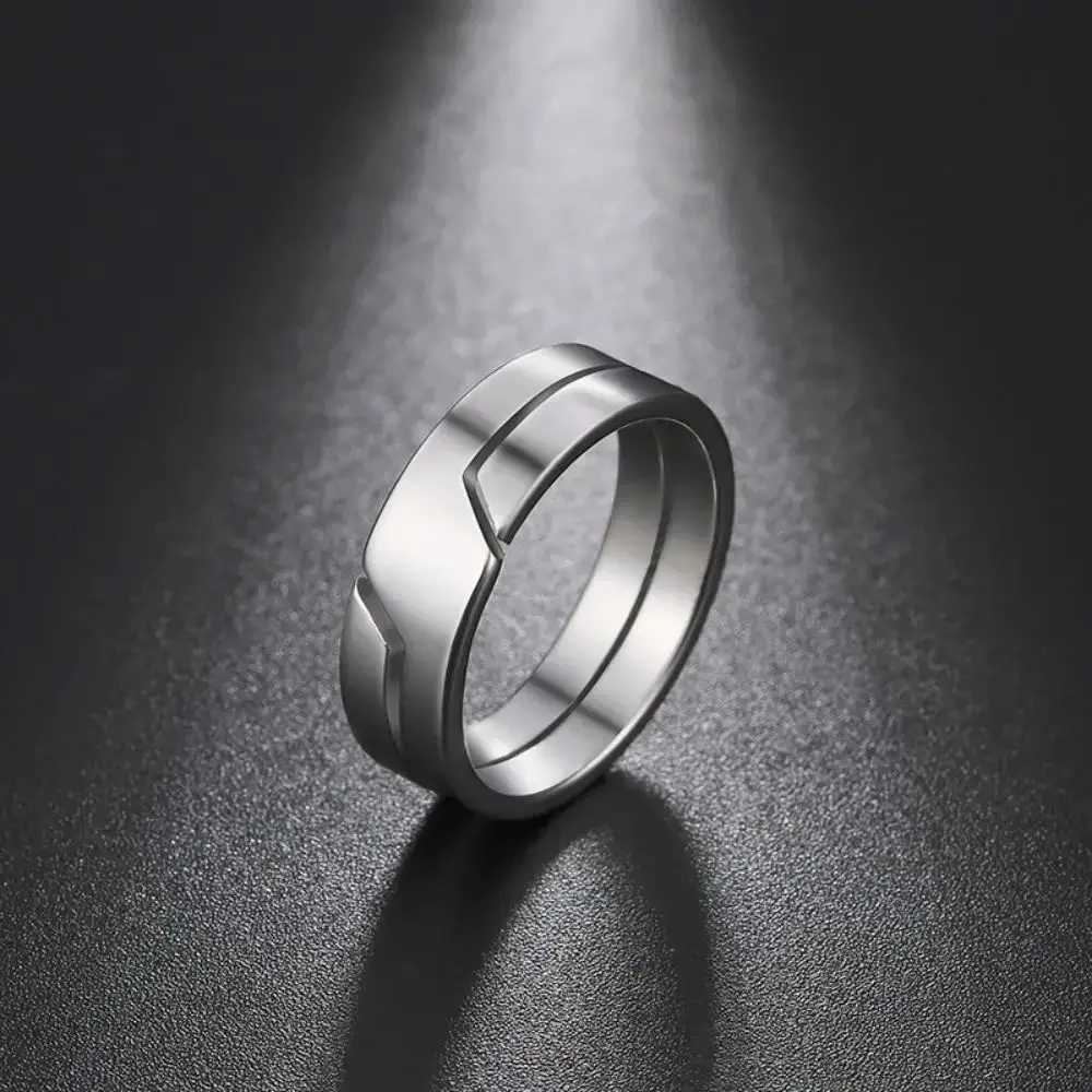 Top Quality Simple Stainless Steel Couple Rings Unique Titanium Steel Black White Ring For Fashion Men Women Friend Jewelry Gift J251020