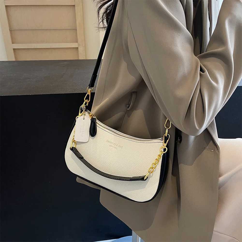 Shoulder Bag for Women Adjustable Strap Underarm Bag PU Leather Zipper Closure Casual Handbag for Work TravelT251020