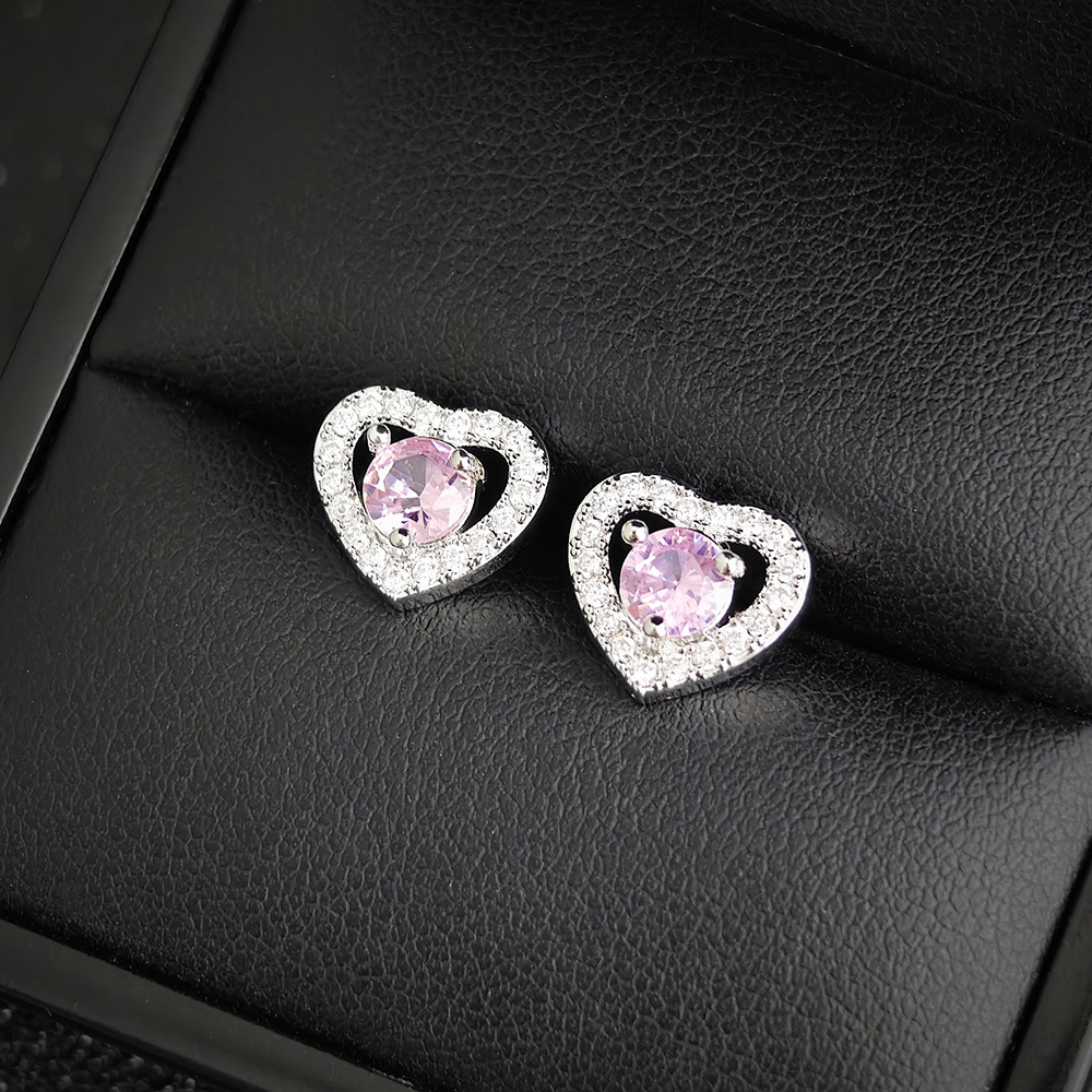 Designer earrings luxury earrings Heart shaped bow earrings, artistic retro, sweet and simple daily earrings free shipping