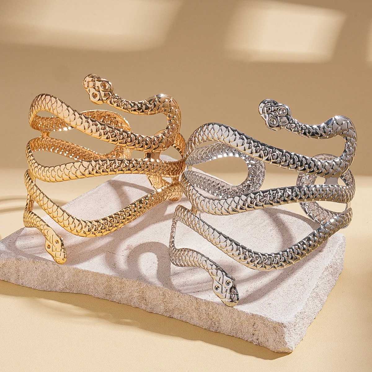 Punk HipHop Gold Color Snake Shaped Arm Bangle for Women Men Exaggerated Metal Opening Adjustable Bangles Jewelry Accessories J251021