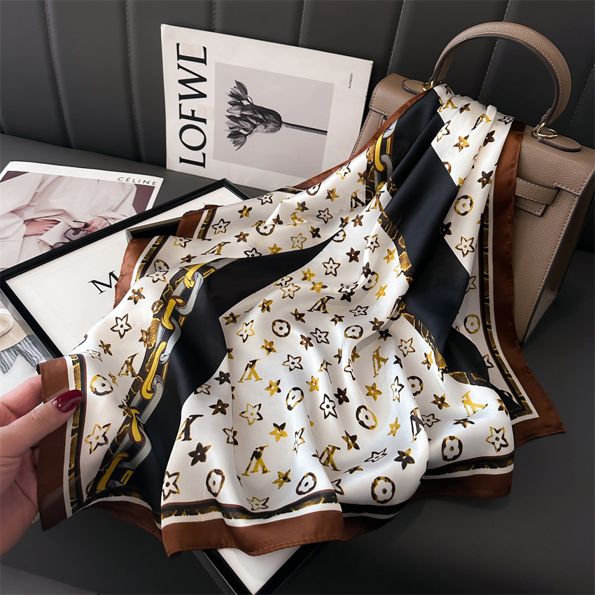 hot Free delivery designer Scarves Color blocking scarves and lightweight designs for daily minimalist commuting