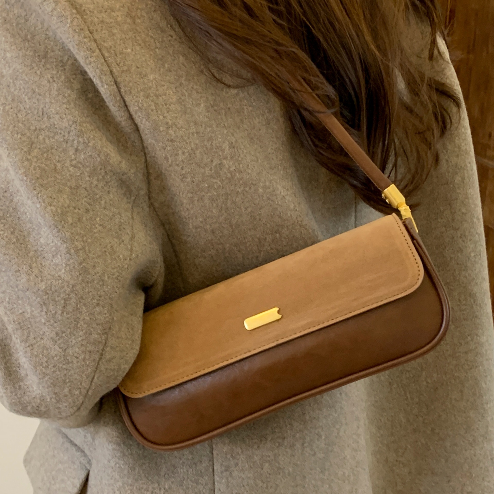 Fashionable Retro Small Square Bag New Autumn And Winter Designer Bag Retro Style Texture Luxury Handbag Underarm Women's Shoulder Bag