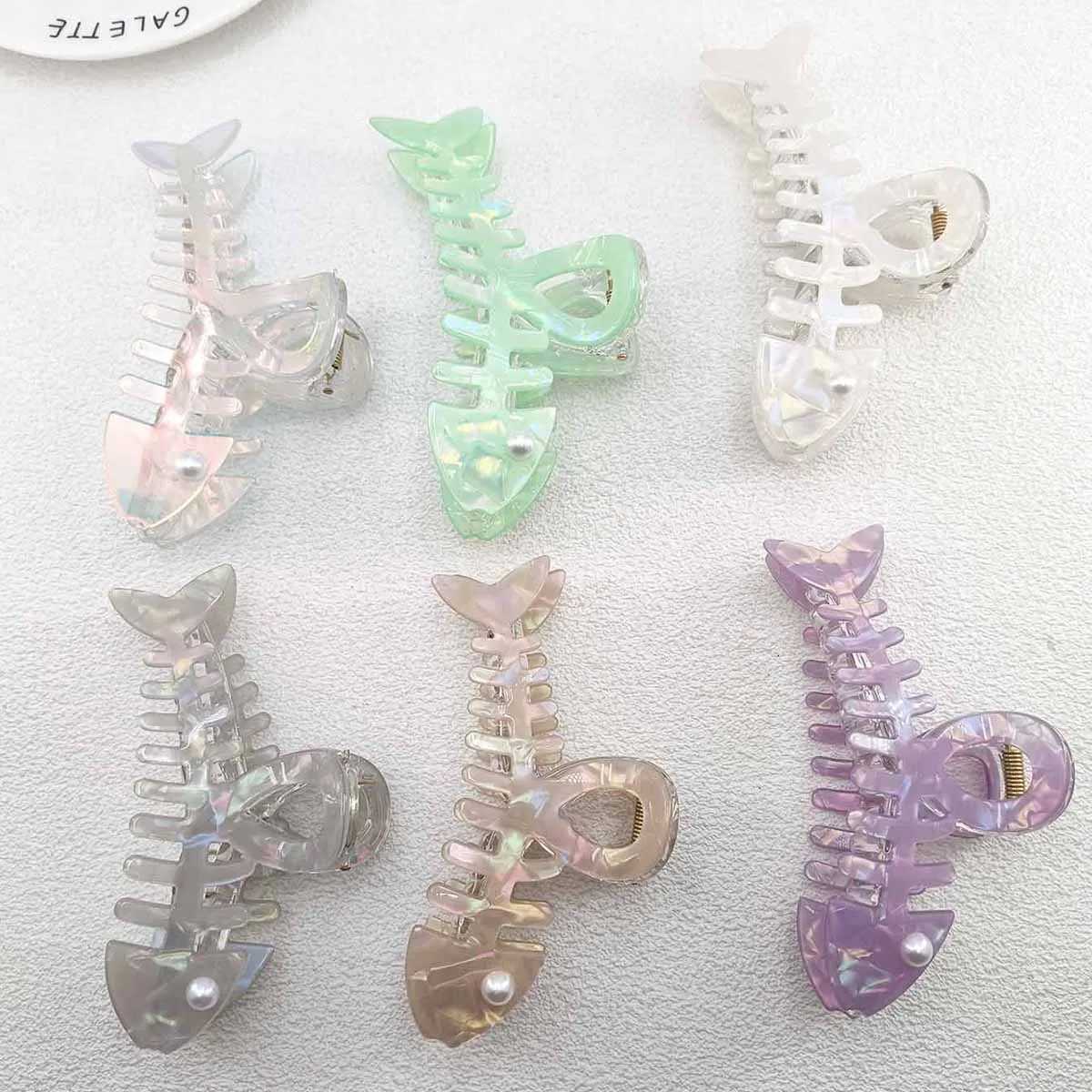 Y2K Colorful Fishbone Hair Claw Creative Personality Shark Clips Fish Barb PVC Crab Hair Clip Hair Accessories for WomenW254021