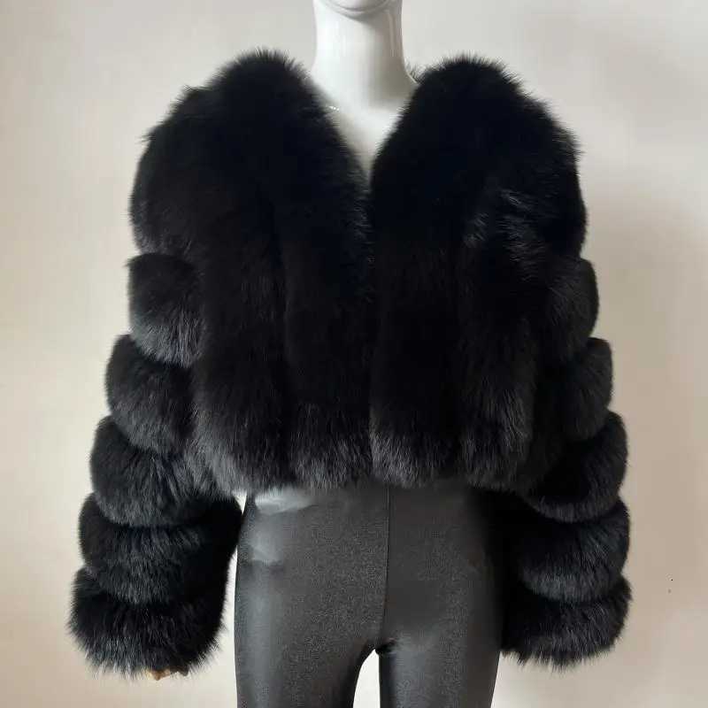 2023 New Short Style Real Fox Fur Coat Winter Woman Natural Warm Fashion Luxury1 Y251105