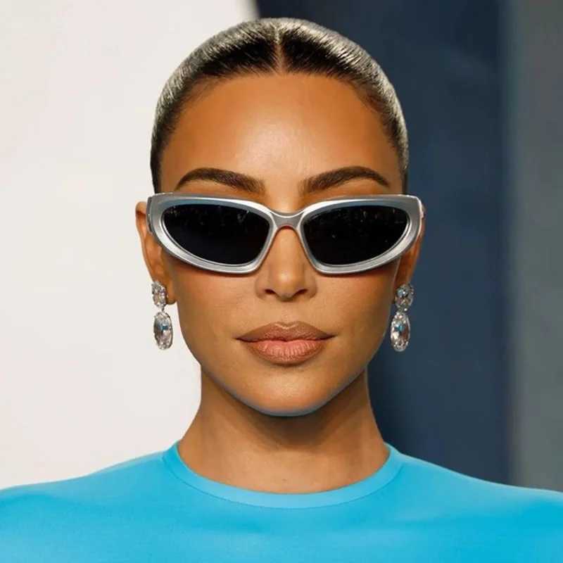 New Y2K Sports Punk Sunglasses Women Designer Square Goggle Men Luxury Brand Sun Glasses UV400 Colorful Mirror Fashion Eyewear J251114