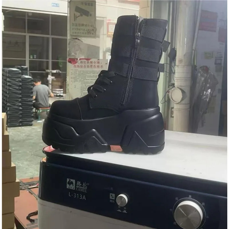 Women Ankle Booties Autumn Leather Chunky Shoes Woman High Platform Breathable Sneakers 9CM Thick Sole Wedges Motorcycles Boots251020