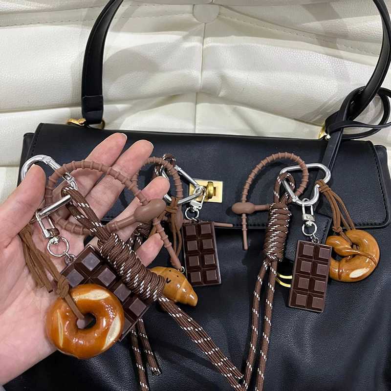 Trendy Y2K Baseball Keychain Nylon Woven Rope Pendant DIY Heart Design Handmade Womens Accessory for Bags Phones Gift J251121