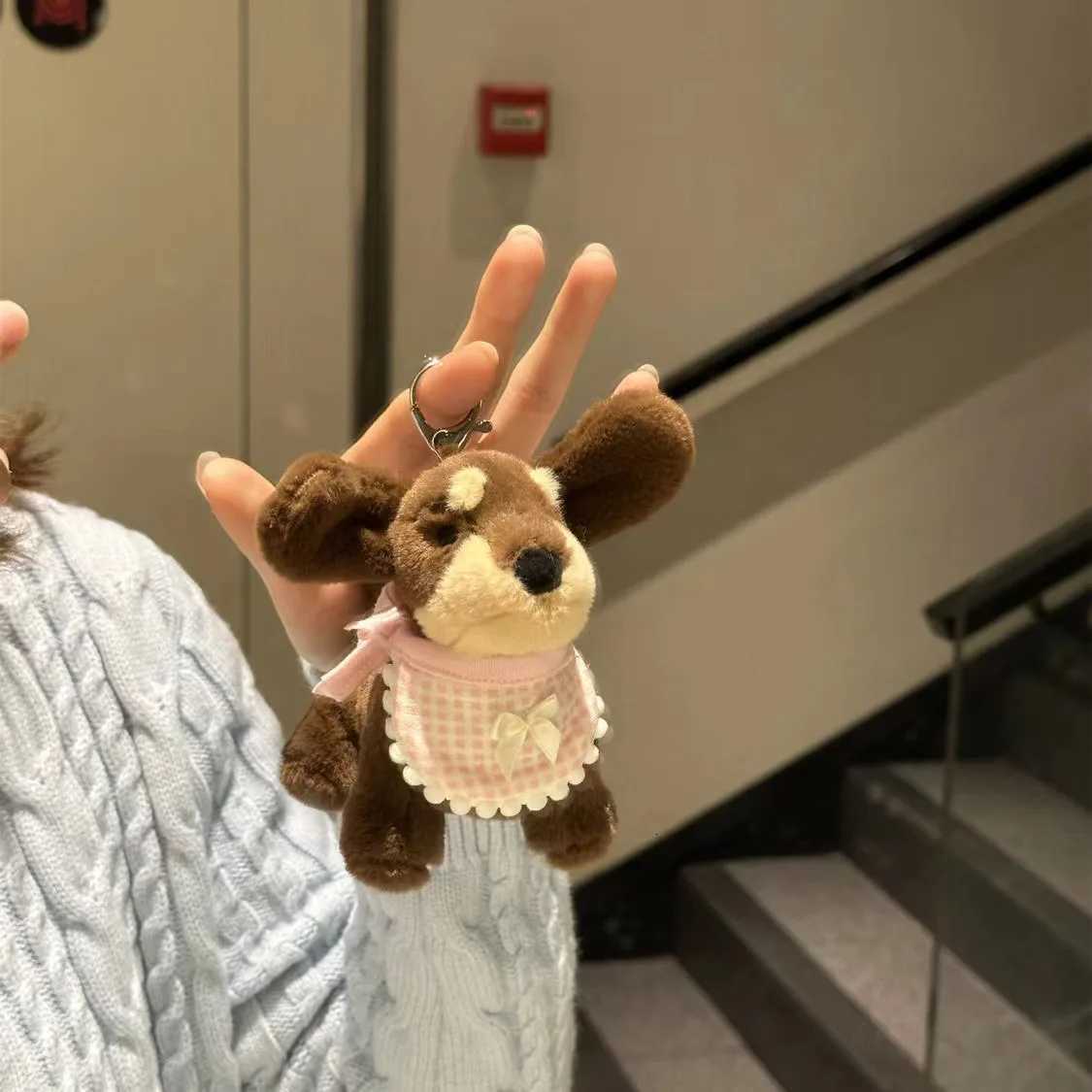 Cartoon Plush Dachshund Keychains For Women Y2k Bag Pendant Couple Car Key Chains Jewelry Gift Decoration Accessories W251021