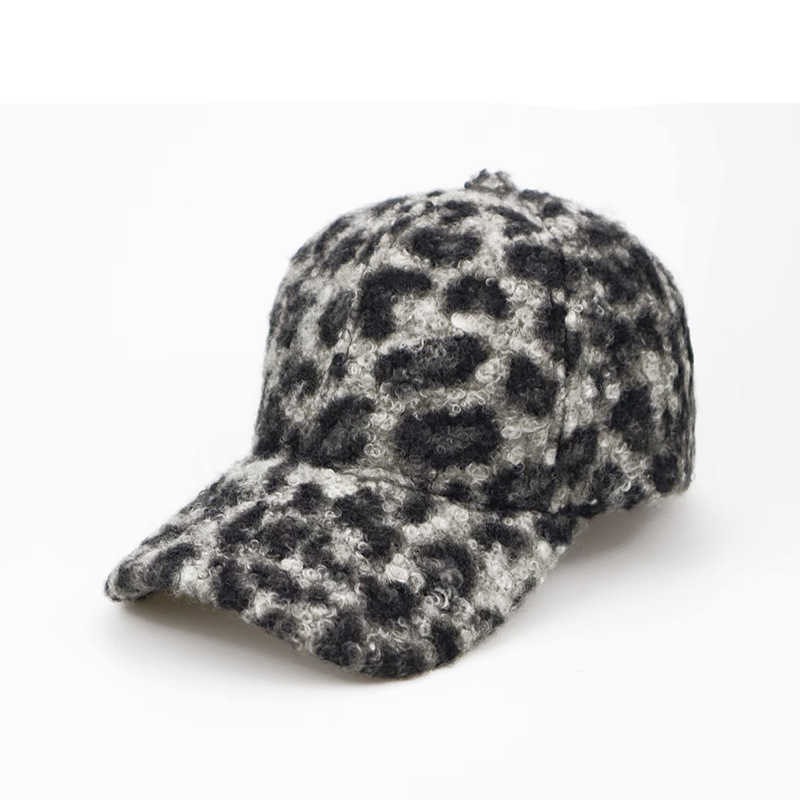New Autumn Winter Hat Terry Leopard Print Warm Baseball Cap Casual Versatile Street Style Fashion Baseball Cap H251020
