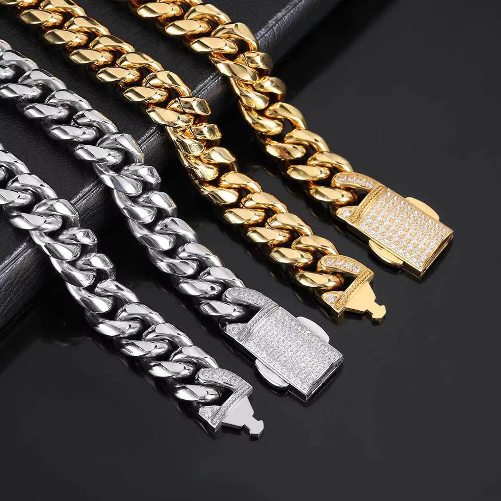Iced Out 12mm Hip Hop Stainless Steel Encrypted Cuban Chain Diamond Spring Buckle Fashion Personalized Mens Necklace