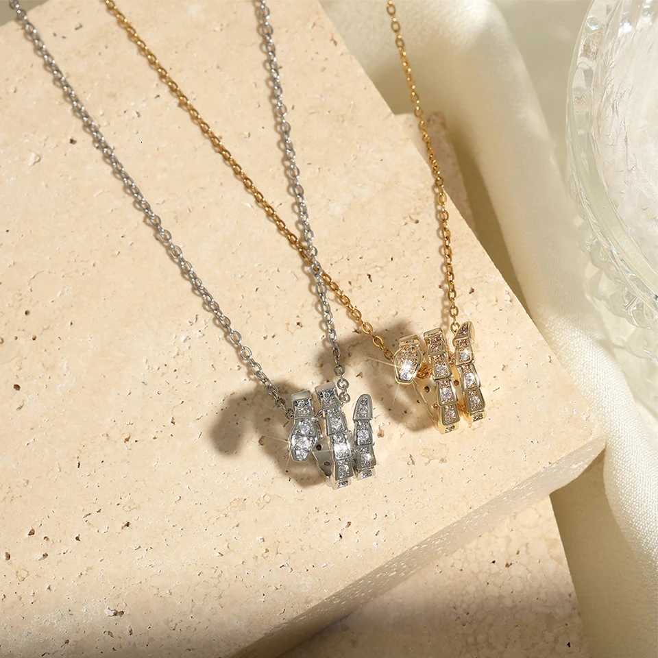 Yupsk Niche Design AAA Zircon Snake Bone Shaped Pendant Necklace Exquisite Brass Chain Charm Jewelry Gift for Women11 D251021