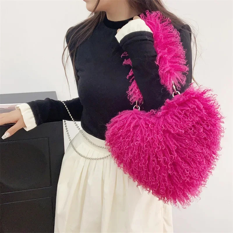 Heartshaped Womens Plush Crossbody Bags Sweet Love Faux Fur Female Shoulder Bag Soft Fluffy Tote Handbags Girls Underarm Bag 251021