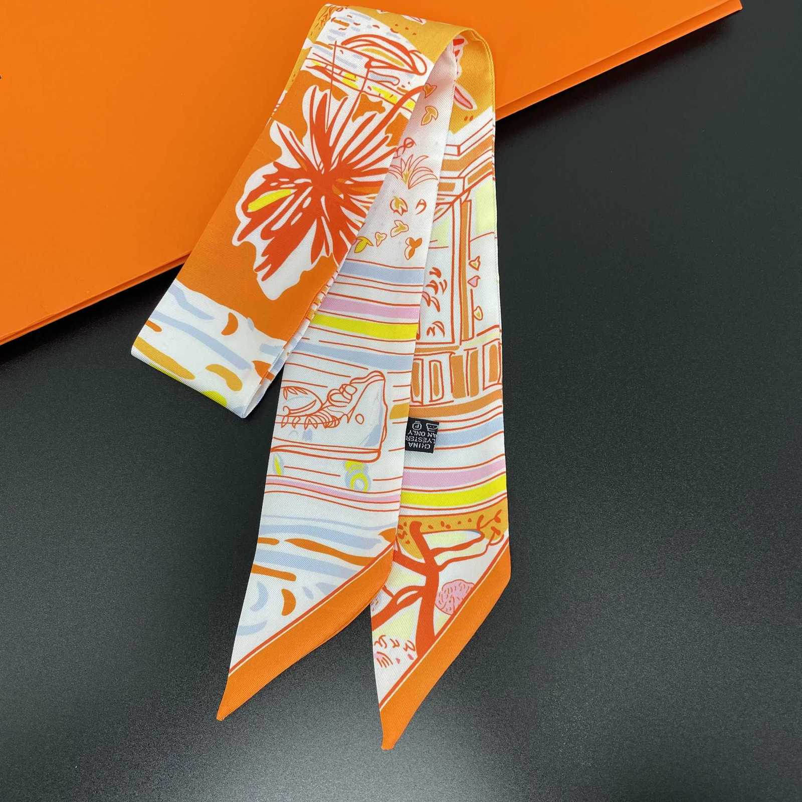 2024 Design Sketch Shoes Brand Silk Scarf Luxury Scarf Wen Foard Skinny Bag Scarves Neckerchi Fashion Hair bandW251021