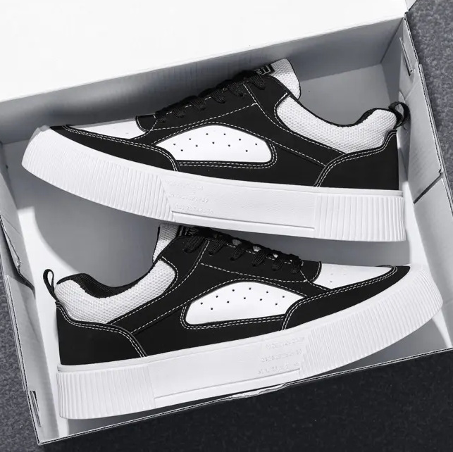 Men's shoes 2025 spring trendy brand versatile red board shoes youth sports platform 47 extra large size 48 casual shoes