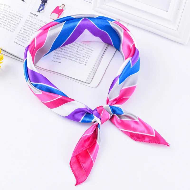 Fashion etiquette 5050cm High Quality Scarf Wen Small Soft Squares Decorative Scarf Stripe Print Kerchi Neck WrapW251021