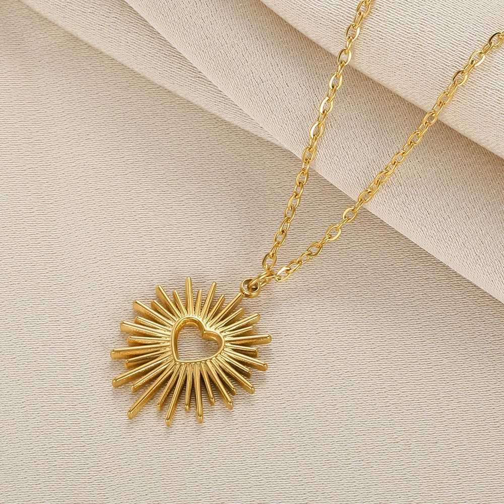 Christian Jesus Cross Necklace For Women Men Stainless Steel Chains Choker Religion Cross Pendants Jewelry Prayer Baptism Gifts XJ250717