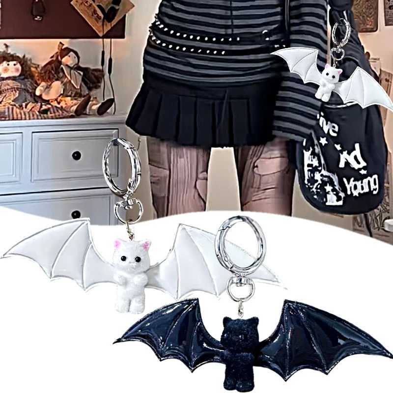 Halloween Punk Pu Bat Cat Keychain Anime Keychain Creative Keychain Alloy Metal Men Car Keyring Men Boy Gift Keychain W251021