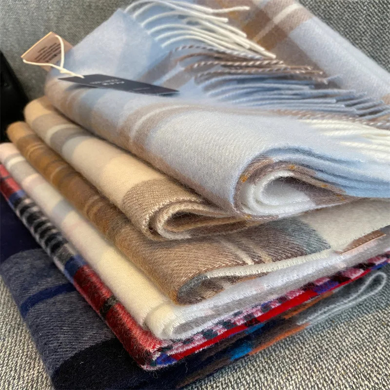 100 Wool Women Lattice Scarf Soft Pure Wool Winter Warm Shawl and Wrap Bandana Pashmina Female Foulard Square Thick Scarf 251016