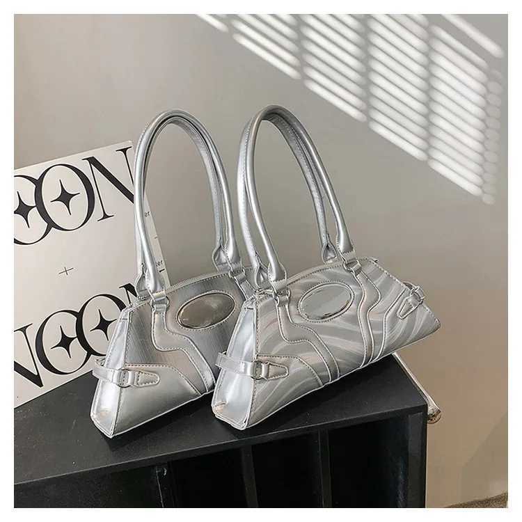 JIADERDI Sweet Cool Shoulder Designer Bag Women 2023 New Spring High Street Solid Handbags Female Casual Sliver Y2k Bags Ladies Z251018