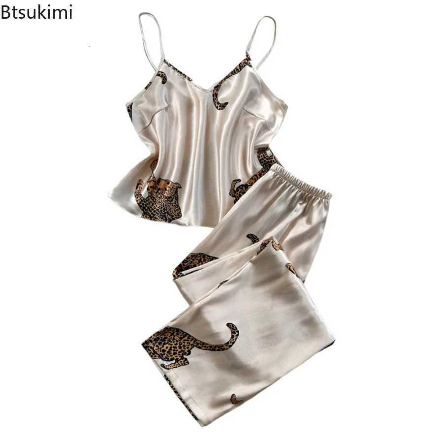 2025 Summer Womens Sexy Pajamas Leopard Print Suspenders Trousers Set Fashion Simulation Silk Senior Sense of Home Wear Pajamas Y251104