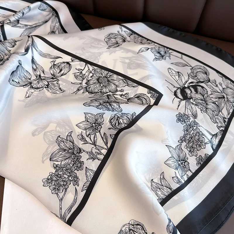 7070cm Luxury Floral Print Silk Square Scarf Wen Foard Haiand Hands Bag Ribbon Hijab Neckerchi band BandanaW251021