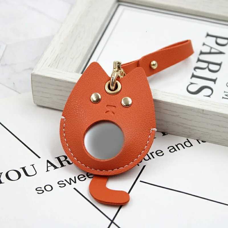 Fashion Animal PU Leather Car Keychain Accessories Lovely Cartoon Access Card Key Chains for Women Applicable To Air Tag Locator W251021