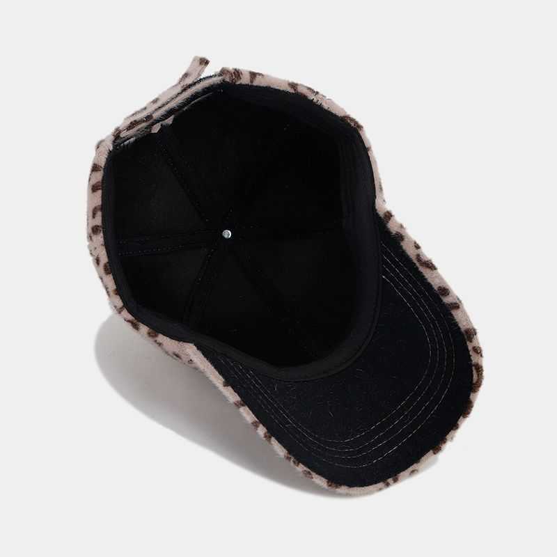 Fashion Celebrity Trend Leopard Print Baseball Cap for Women Outdoor Sun Protection Sunshade Warm Duckbill Cap Slimming Hat H251020