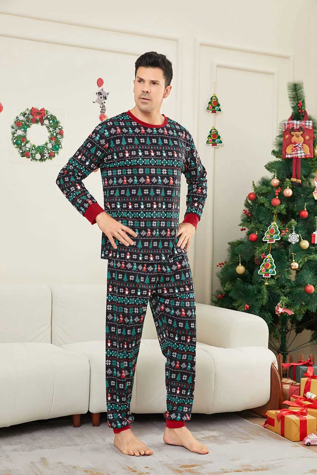 Christmas Family Matching Outfits Mom Dad Kids 2 Pieces Pajamas Set Baby Casual Loose Sleepwear Xmas Family Look Pyjamas L251021LTK5