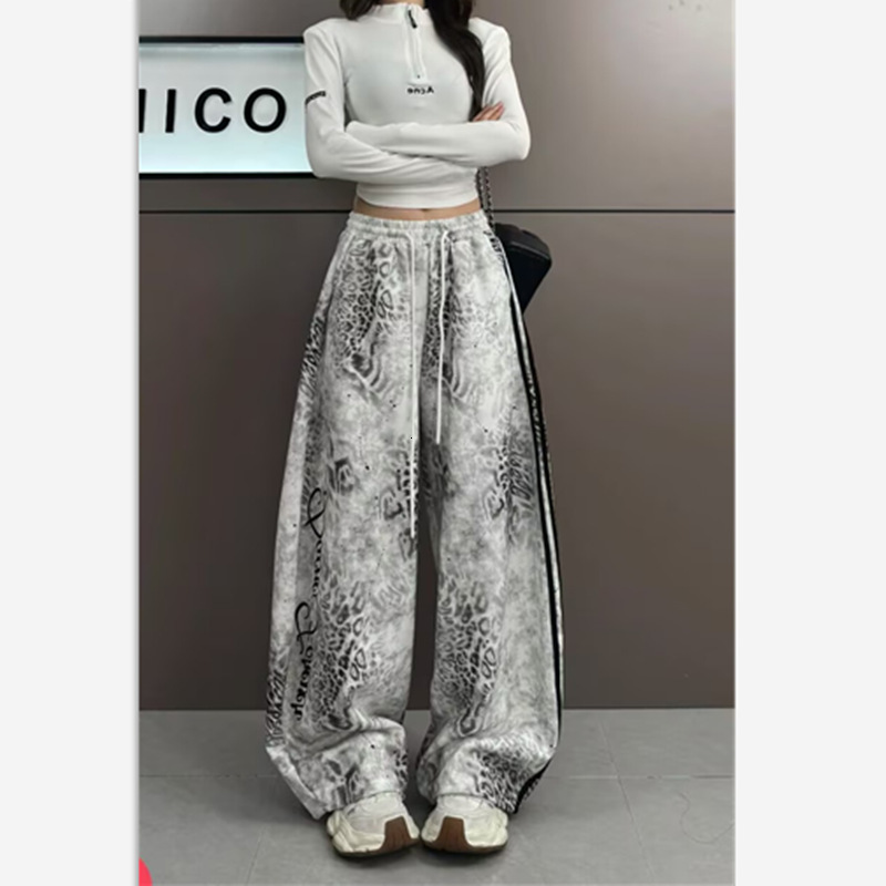 2025 American retro leopard print luxury pants with personalized dance fashion designer pants, tie, autumn and winter new dyeing curved knife casual p
