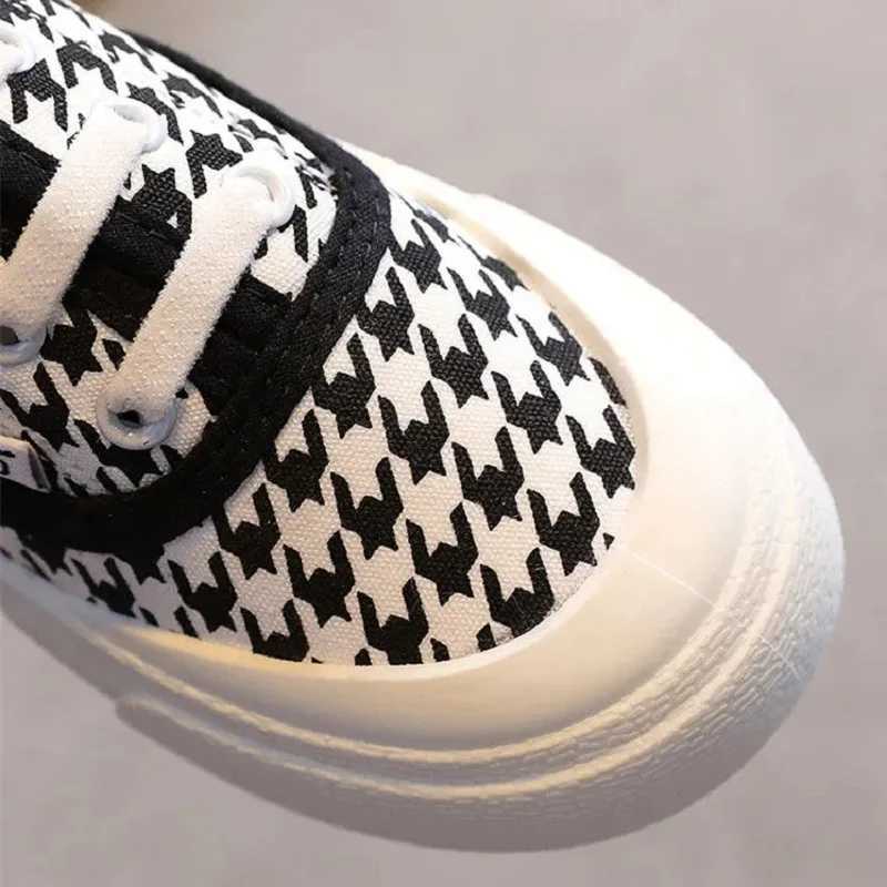 Fashion Canvas Leopard Sneakers for Children Girls Boy Flat Running Shoes Summer Platform Loafers Childrens Espadrille Shoes W251021