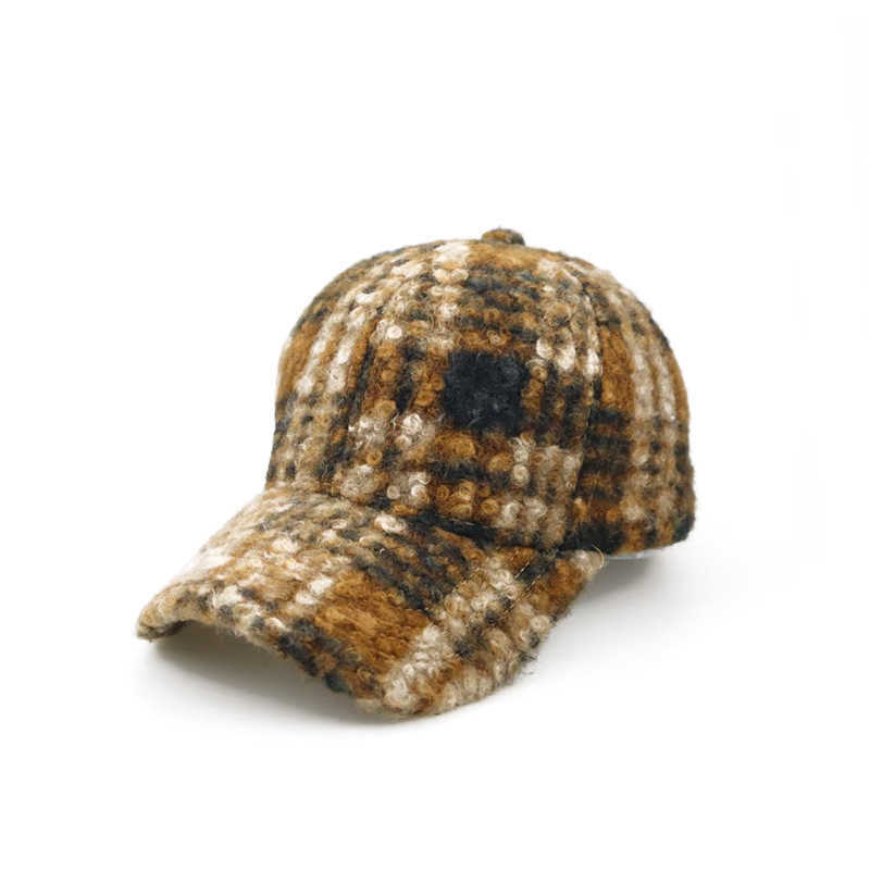 New Autumn Winter Hat Terry Plaid Warm Baseball Cap Casual Versatile Street Style Fashion Baseball Cap H251020