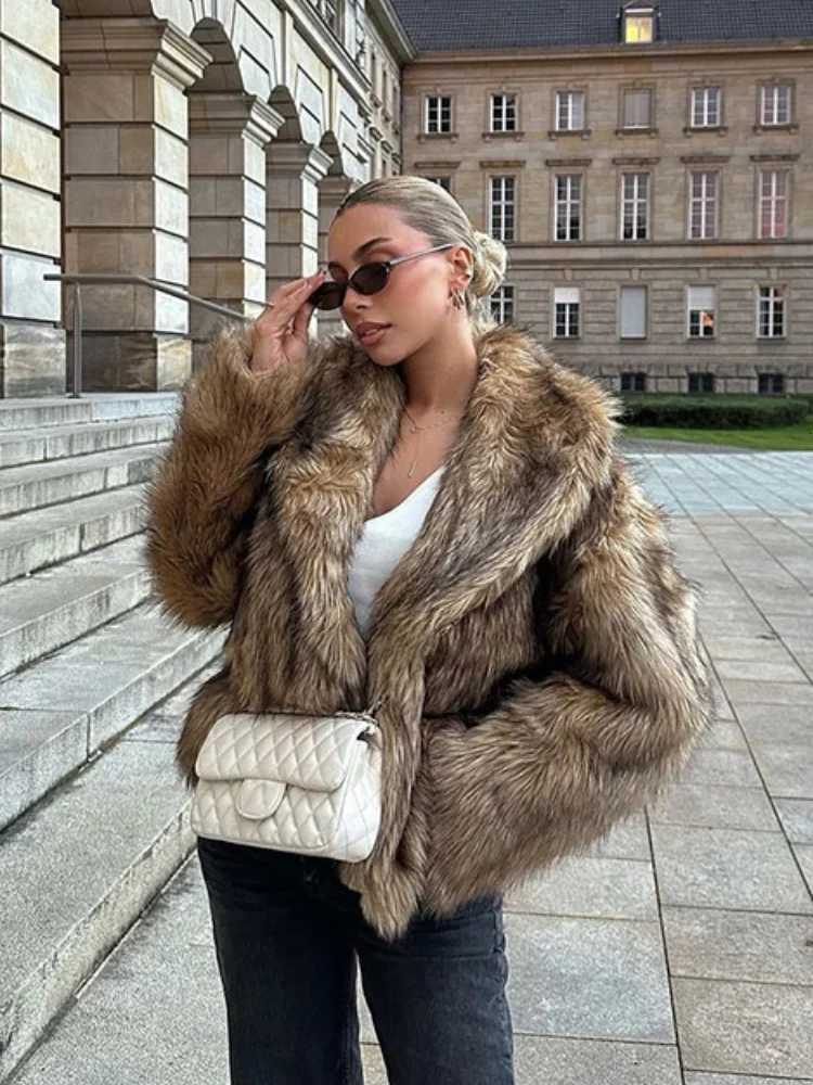 Women Casual Long Sleeved Fur Coat Vneck Loose Short Jackets 2025 Winter Lady Fashion New Style Daily Highstreet Outerwears1 Y251105