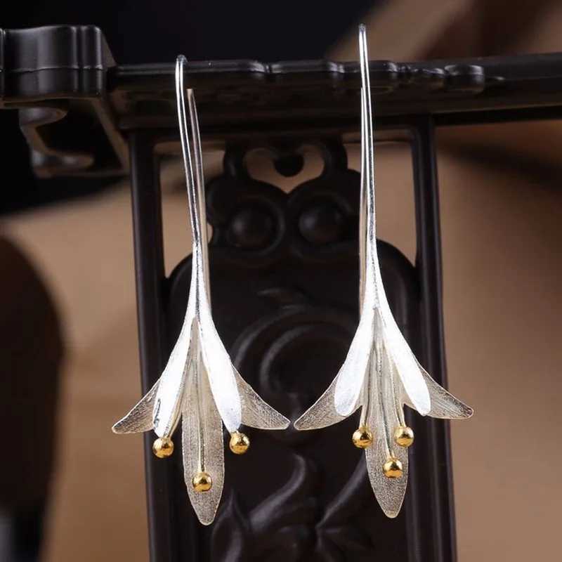 Exquisite Fashion Plant Carving Flower Earrings Classic Silver Gold Color Metal Geometric Modeling Dangle Earrings J251021