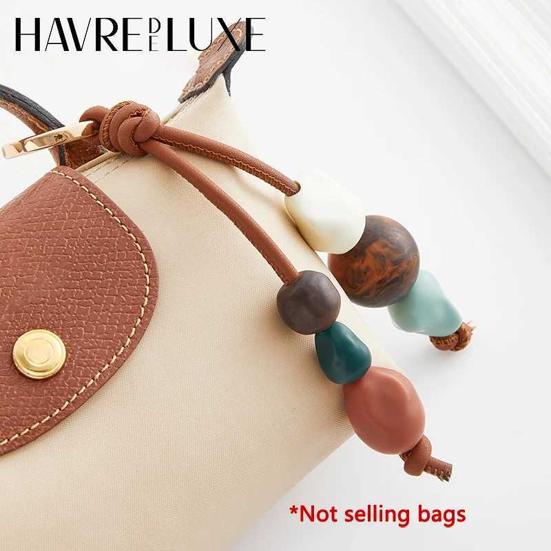 Beads charm retro fashion highend keychain easy to hang and retrieve decoration pendant bag decoration accessories J251121