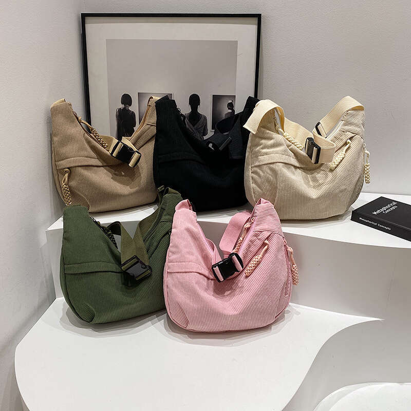 Casual Solid Color Velvet 2025 Spring New Trendy Simple Shoulder Large Capacity Commuting Travel Crossbody Bag