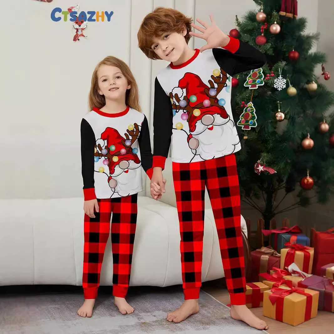 European and American family Christmas parentchild clothing 2025 new autumn and winter cartoon roundneck family vacation set L251021KCGG