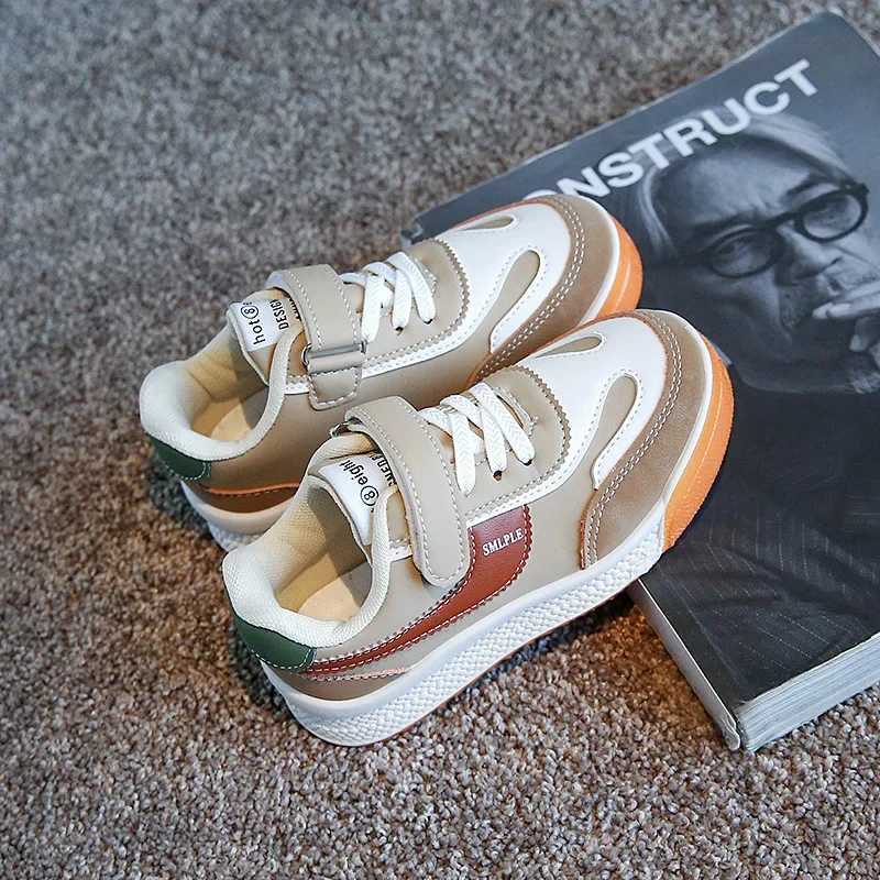 Childrens Spring New Leather Upper Sneakers Middle Large Childrens Casual Shoes Boys and Girls Soft Sole Students Tennis Shoes C251021