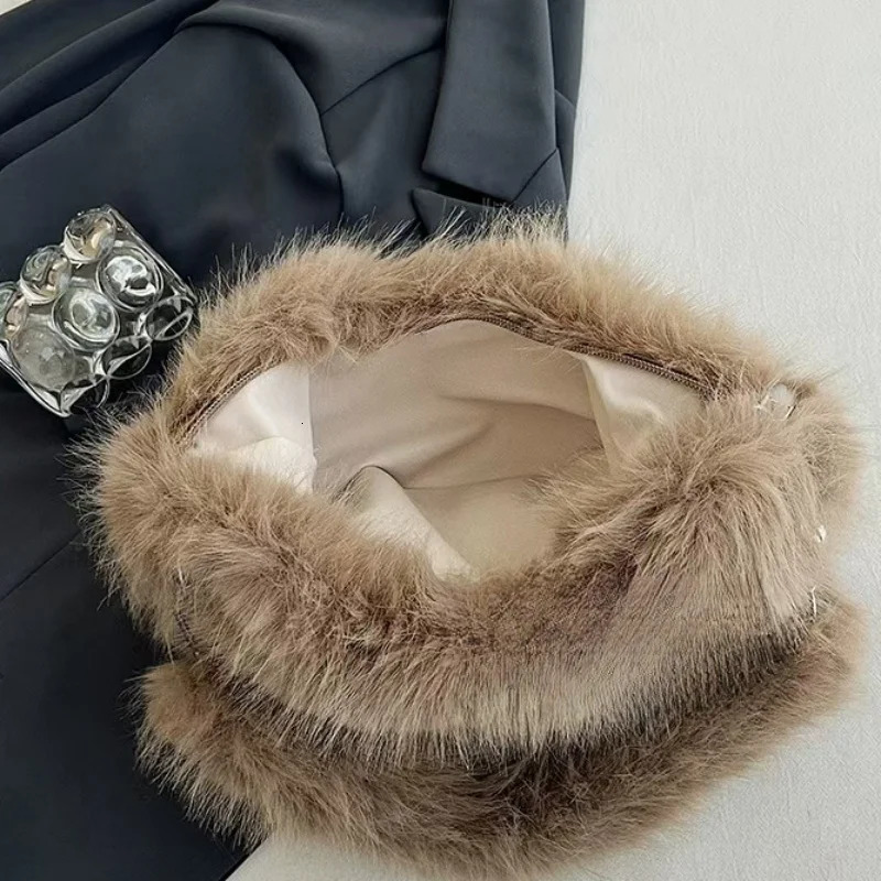 Luxurious Faux Fur Tote Bag Chic Underarm Shoulder Bag Stylish Handbag Purse with Pearl Chain Strap Polyester Lined Interior 251015