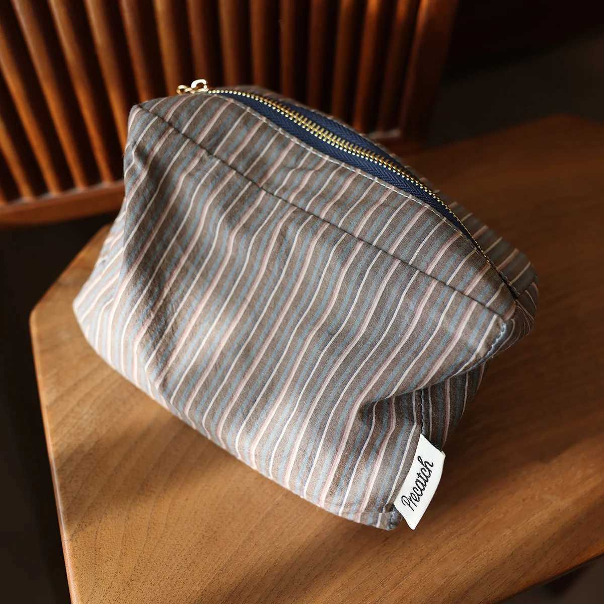 Checkered striped fabric cosmetic bag square threedimensional zipper storage bag travel portable handbag liner bag makeup bagW251021