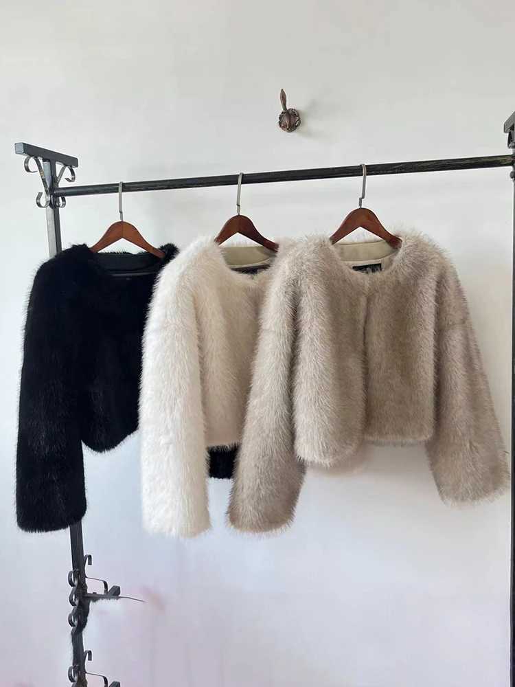 DEAT Fashion Brown Faux Fur Coat Womens Round Neck Loose Long Sleeves Plush Thick Short Jacket Winter New 7A14211 Y251105