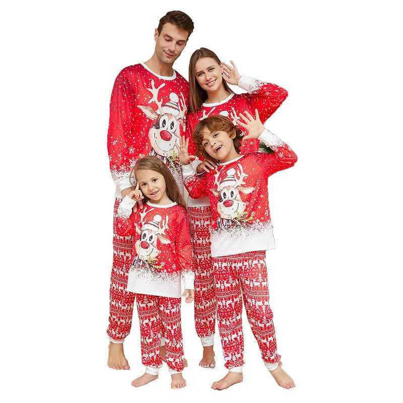 Christmas Family Matching Pajamas Clothes Set 2026 New Year Xmas Pyjamas Father Mother Kids Couples Family Look Sleepwear Outfit L251021WQZE