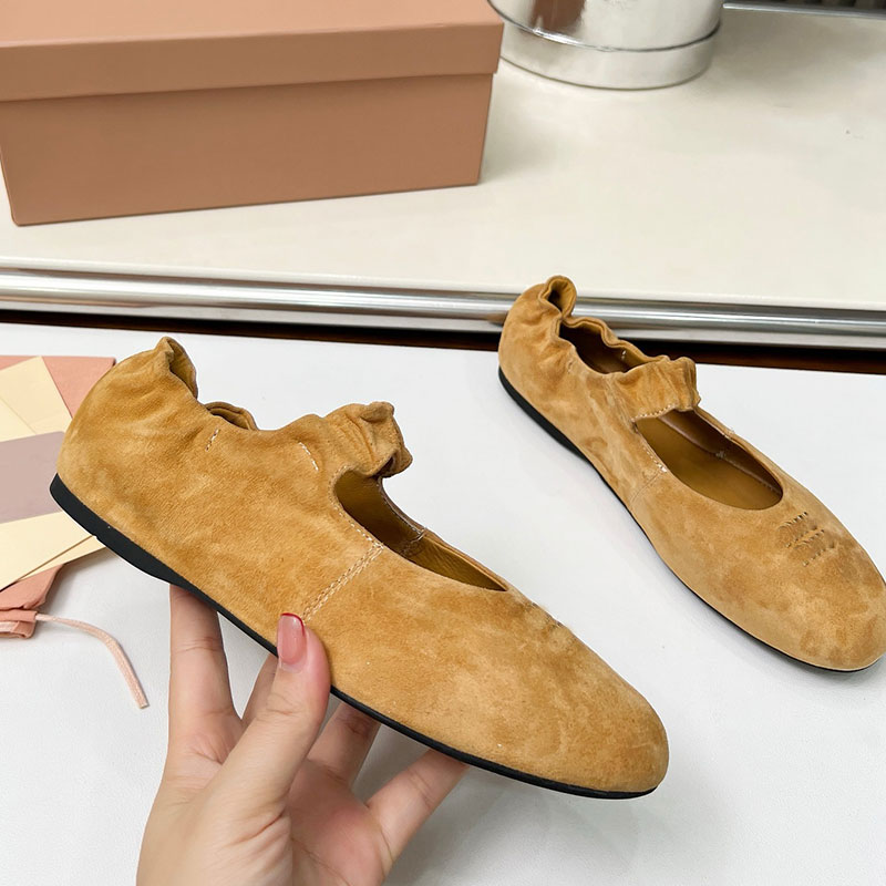 Ruches suede ballerinas designer lazy ballet shoes womens early spring sandals leather covered elastic band upper sandals classic womens brand sandals