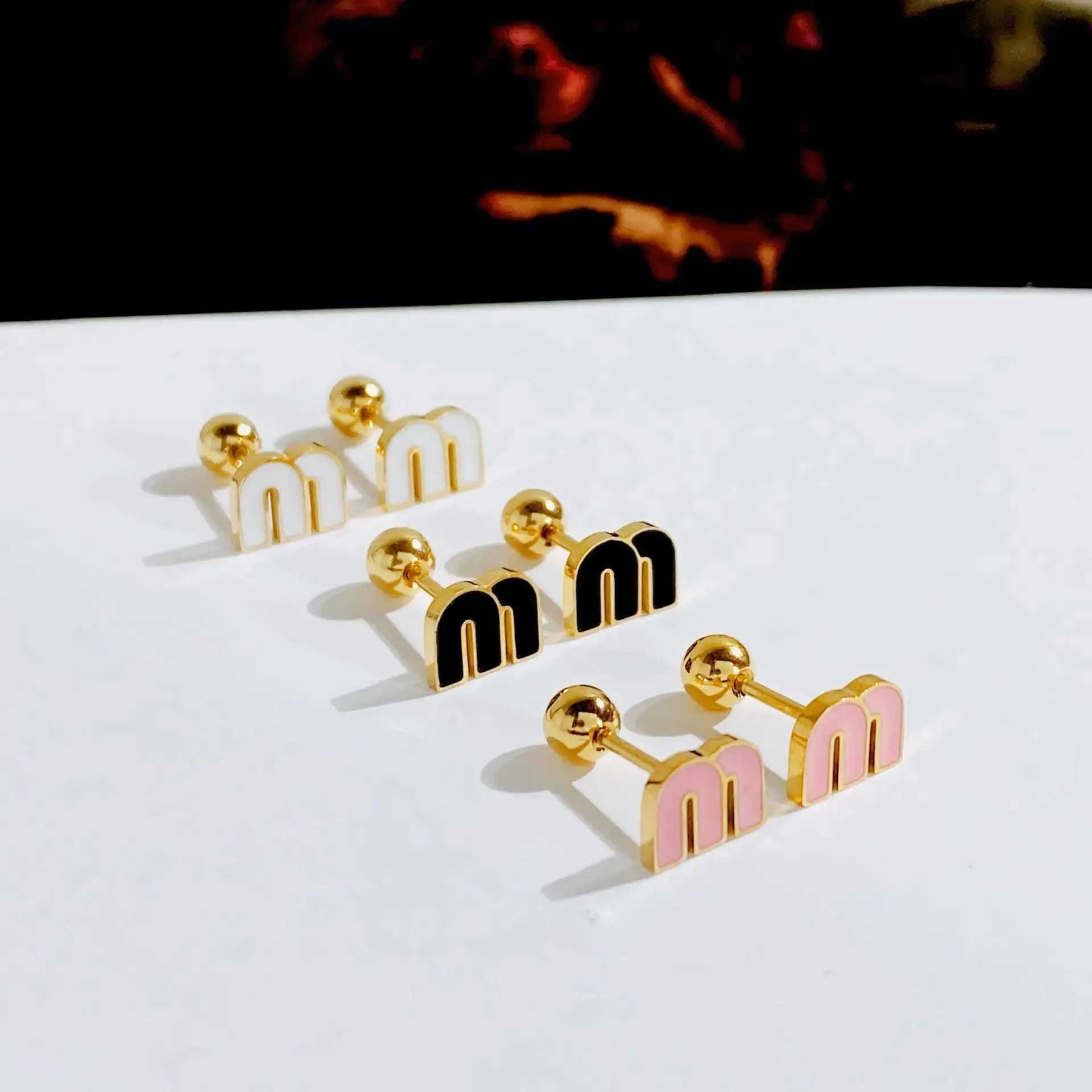 Summer New Simple 2pcs Stainless Steel Letter M Stud Earrings for Women Fashion Jewelry Delicate Cute Tiny Earrings Gift J251021