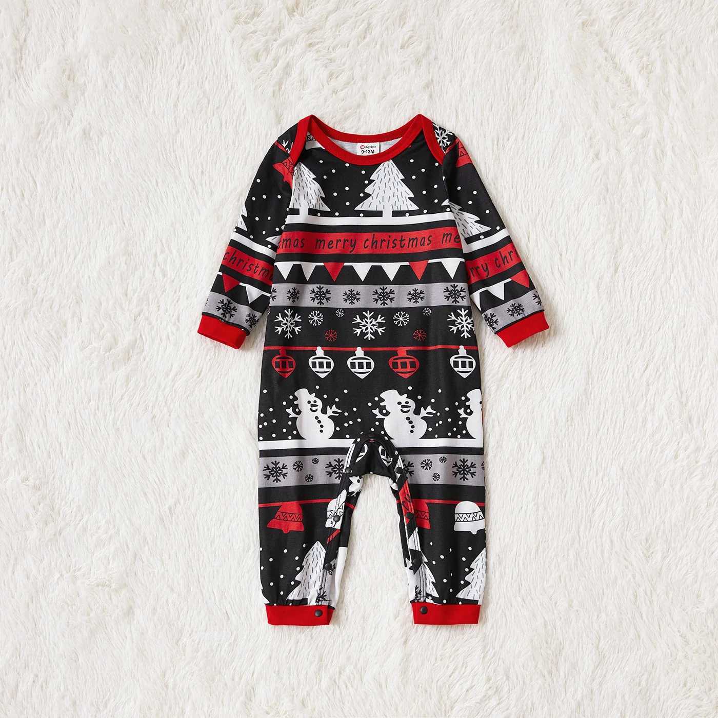 Family Matching Pajamas Set With Christmas Tree Snowflake And Letter Print Grey SGS Safety Certified L251021KGAH
