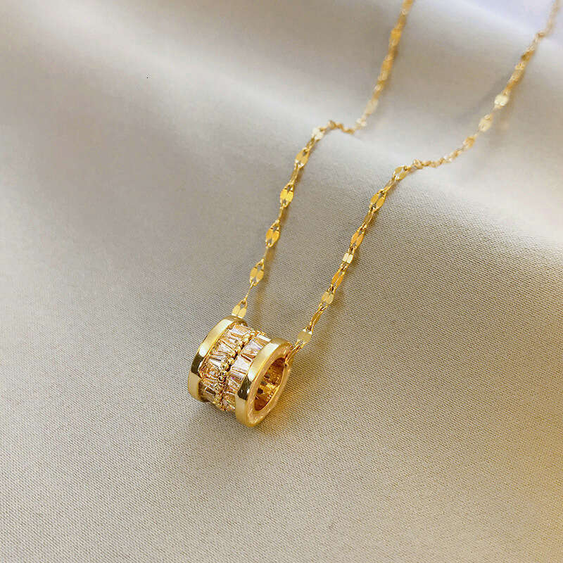 High-End Sense Large Waist Pendant Rose Gold Titanium Steel Design Necklace Women's Designer Elegant Niche Light Jewelry Minimalist Style