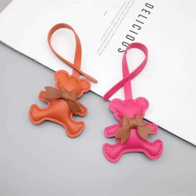 Trendy PU Leather Bowknot Bear Keychain Car Keyring PU Leather Hanger Cartoon Fashion Bag Pendant Car Accessory W251021